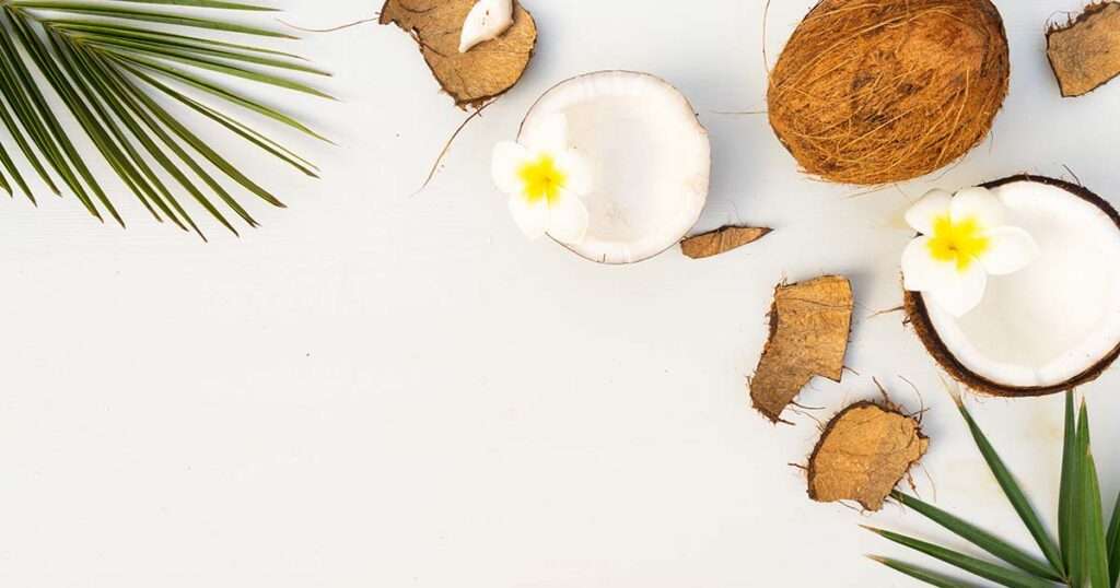 découvrez comment l'huile de coco peut aider à nourrir et apaiser votre peau lors du processus de tatouage, favorisant une cicatrisation naturelle et une couleur vibrante.