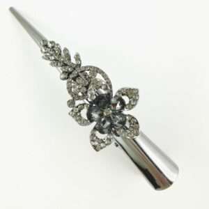 Pince cheveux crocodile : astuces pour bien la choisir et la porter