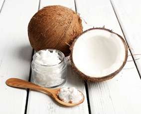 Huile de massage coco : bienfaits et conseils d&rsquo;utilisation pour votre peau
